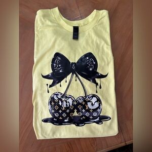 Christmas 🤶 NEW Yellow Shirt with Black Bow and Cherry Design